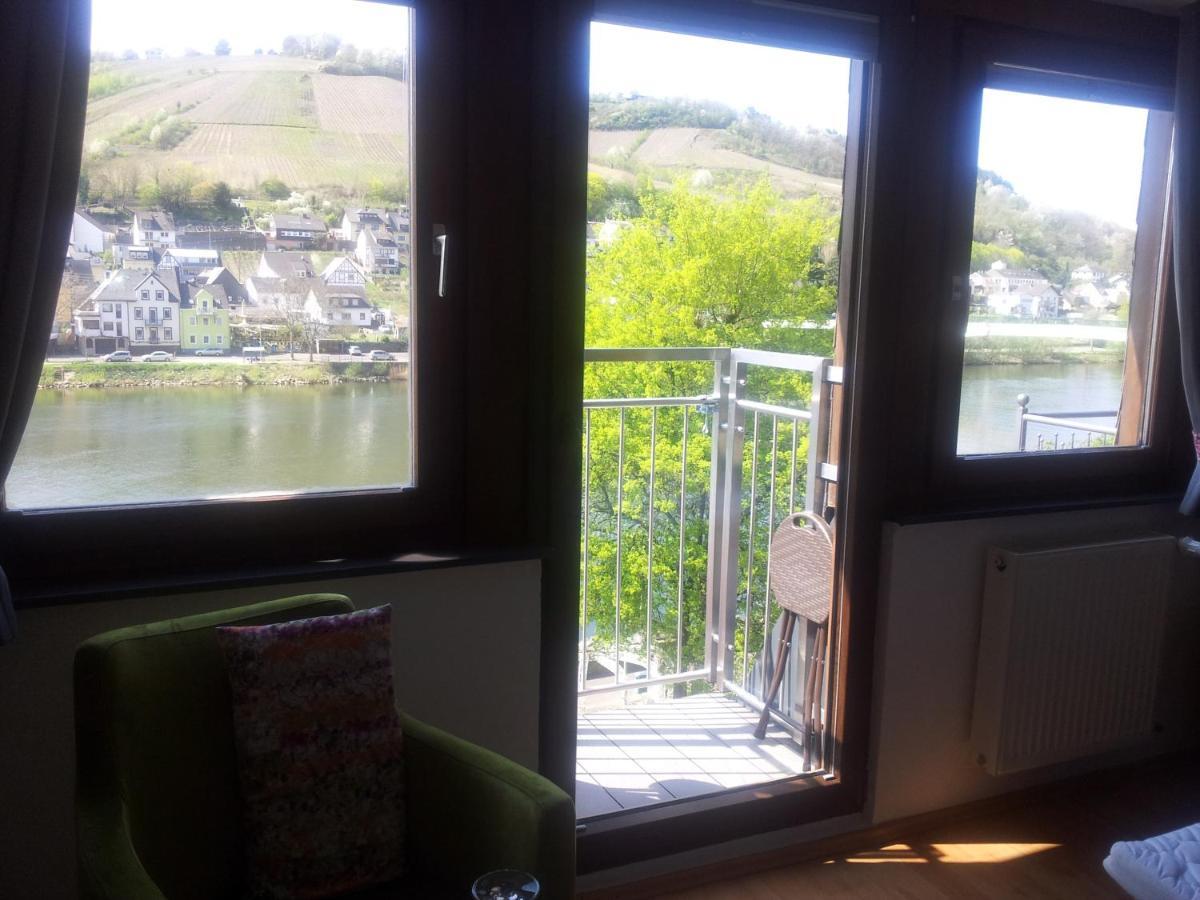 Pension Adelheid Moselhype&Wine Zell an der Mosel Dış mekan fotoğraf